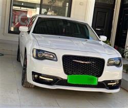 كرايسلر 300